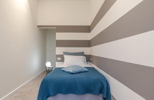 Como City Centre Apartment | Suite della Corte - by MyHomeInComo