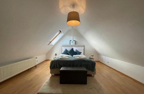 Huesten Apartment | Suite Dilara by NINJA SPACES - 105QM Maisonette, Garten, Parkplatz