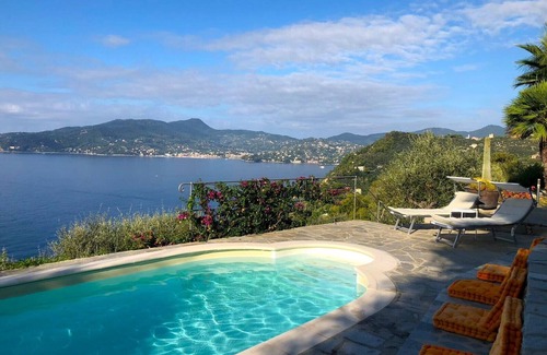 Zoagli Apartment | SUITE DOLCEVITA by KlabHouse- w/Pool And Jacuzzi garden and seaview