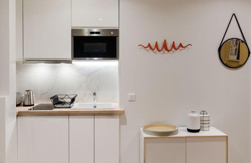 Saint-Thomas-d'Aquin Apartment | SUITE ELUARD au cœur de la Rive Gauche, neuf, design, 2-4 personnes