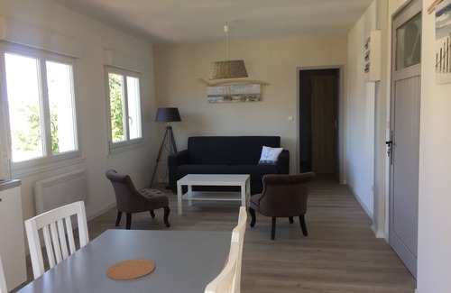 Arvert Apartment | Suite* in charming 19th century residence with park and heated swimming pool