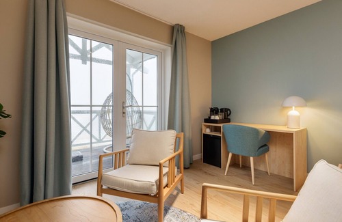 Municipality of Hellevoetsluis Apartment | Suite in Hellevoetsluis by the Beach