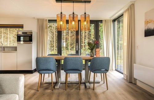 Municipality of Hellevoetsluis Apartment | Suite in Hellevoetsluis by the Beach