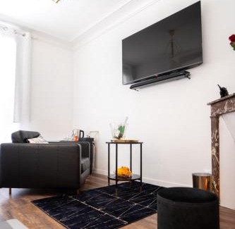 Levallois-Perret Apartment | Suite L'éclipse Paris, logement avec jacuzzi, à 10 minutes des Champs Elysées