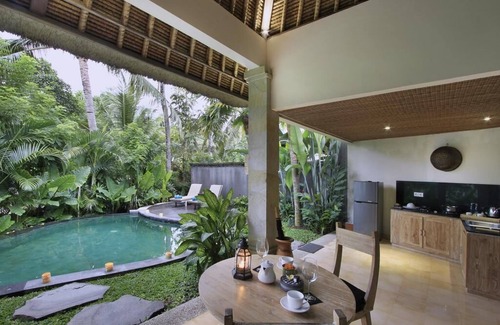Lodtunduh Villa | Suite Luxury 1 Bedroom Private Pool Vila-Balinise Style