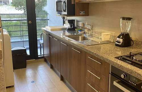 Financial District Apartment | Suite Metropoli Bristol