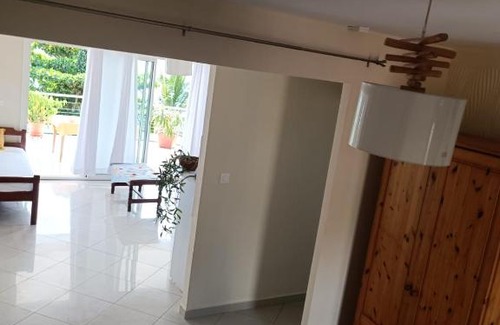 Boueni House | Suite parentale Villa au bord de la mer chez Saloua