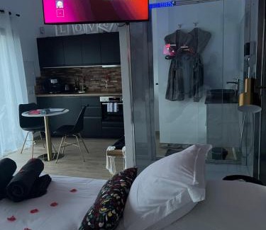 Auteuil Apartment | Suite romantique avec Spa et filet suspendu