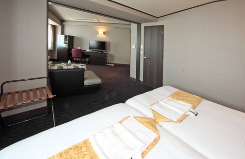 Sakai Ward Hotel | Suite room only Recommended for couples and fami/Sakai Ōsaka