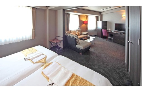 Sakai Ward Hotel | Suite room only Recommended for couples and fami/Sakai Ōsaka
