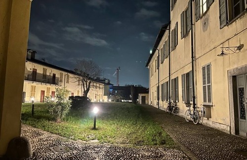 Lambrate Apartment | Suite Villa Folli 5 min from MM2 and F.S.Cozy apartment in Lambrate