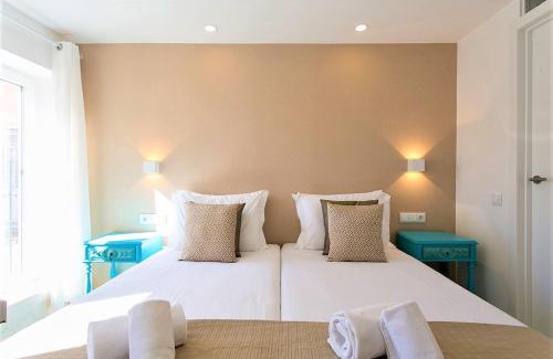 Pena House | Suites Amália Guesthouse near Rossio Square