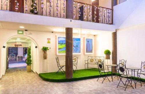 Quito Historic Center Hotel | Suites Experience by Hotel David