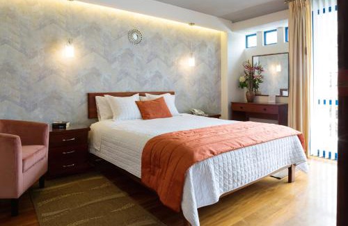 La Granja Bed & Breakfast | Suites Metropoli