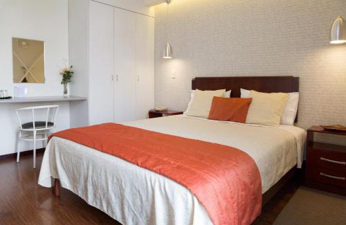 La Granja Bed & Breakfast | Suites Metropoli