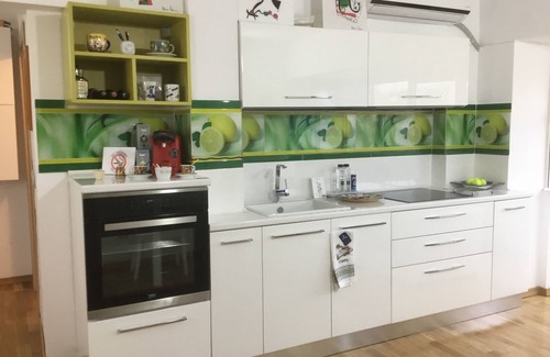 Iasi Condo | Suites " OASI " of 60 square meters equipped with all the comforts with service from Hotel