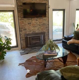 Jamieson House | Sul Lago - Lakefront Family Friendly home
