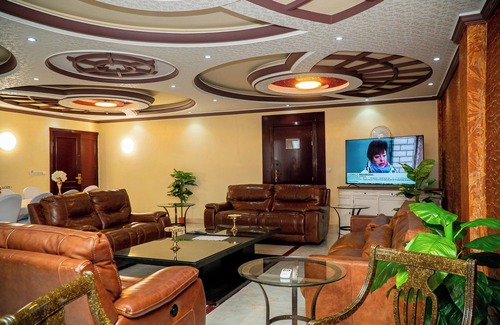 Ngaliema Hotel | Sultani River