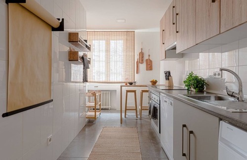 Castellana Apartment | Sumatra - 3 bedrooms and terrace in Castellana