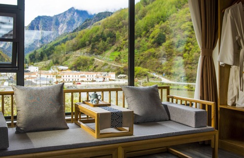 Wenchuan House | Summergarden Hotel