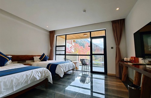 Wenchuan House | Summergarden Hotel