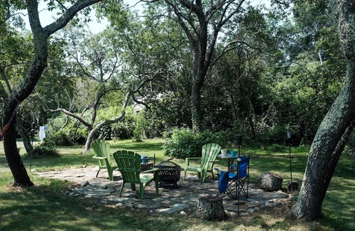 Matunuck House | Summer 2025 Stay Fully Booked – We'd Love to Host You in 2026!