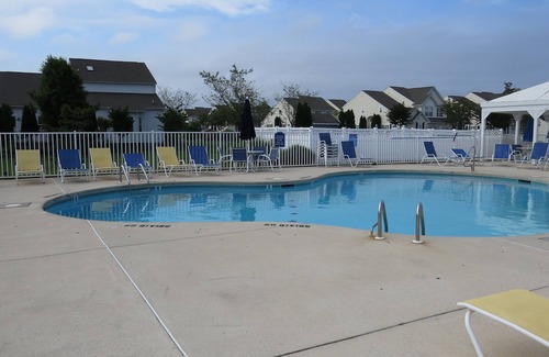 Keys Of Marsh Harbor House | Summer 2025 Weeks - Spacious Family Vacation Home- Sleeps 15!
