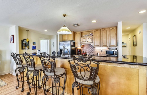 Hershey Beach Cottage | Summer Breeze