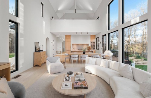 Franklin House | Summer Flash Sale*I NEW Above Hilltop Hideaway I Two Wings I Spool I Firepit
