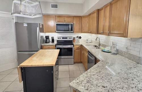 Orange Beach Condo | Summer House 804B ~ In/Outdoor Pools, Hot Tub, Playground, Sauna + $400 in FREE Activities Daily