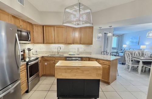 Orange Beach Condo | Summer House 804B ~ In/Outdoor Pools, Hot Tub, Playground, Sauna + $400 in FREE Activities Daily