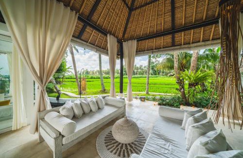 Lodtunduh Villa | Summer Moon Villa, Rice Field View Near Ubud Center