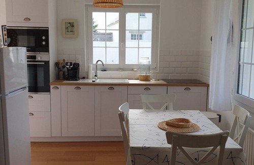 Ploudalmezeau House | Summer or winter, with the family or just the two of you, you'll love Ty Koantic