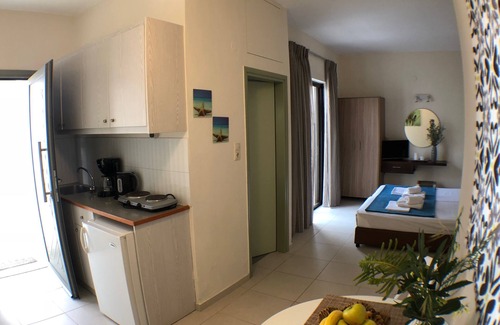 Platanes Apartment | Summer, quiet studio :)