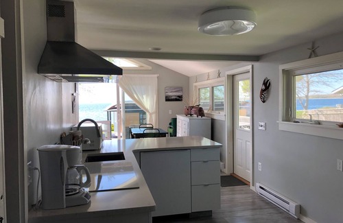 Portsmouth Cottage | Summer Vacation Cottage