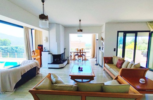 Lagonissi Villa | Summer Villa Lagonissi