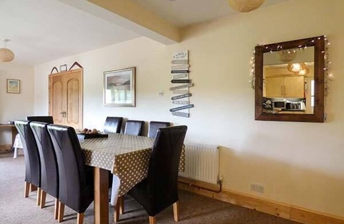 Gorran Haven Cottage | SUMMERFIELD HOUSE WITH HOT TUB, pet friendly in Gorran Haven