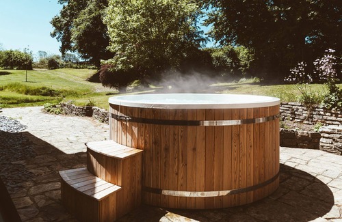Bampton Apartment | Summergreen Farmhouse - Luxury Cottages