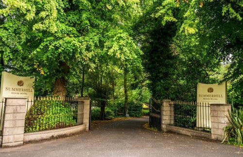 Enniskerry Hotel | Summerhill House Hotel