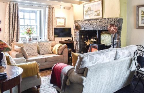Manod House | Summerhill Tanyrhos