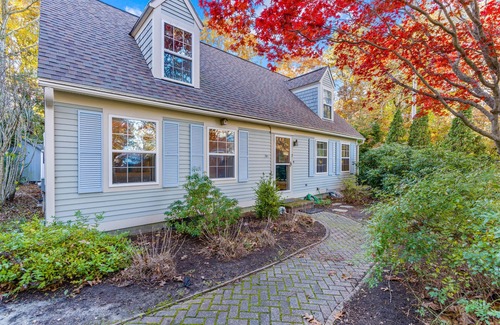 Summersea House | Summersea – Charming 4 BDR in Golf Community, Steps to Ockway Bay