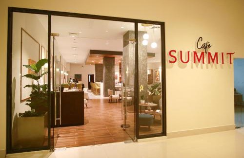 Naga Hotel | Summit Hotel Naga