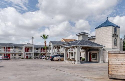 Astrodome Hotel | Summit Inn - Houston Medical Center - NRG Park