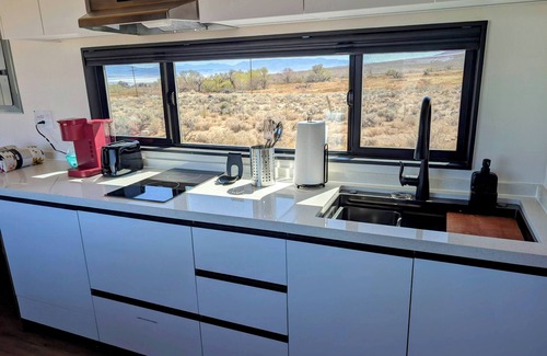 Lone Pine House | Summit Sanctuary: 360° Views