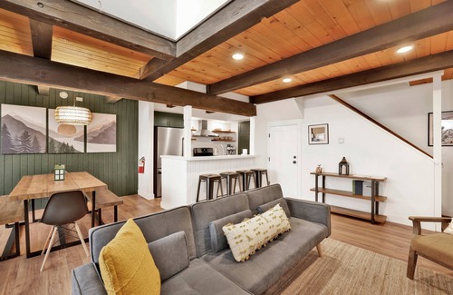 Summit Estates House | Summit Ski Haus by Big Bear Vacations