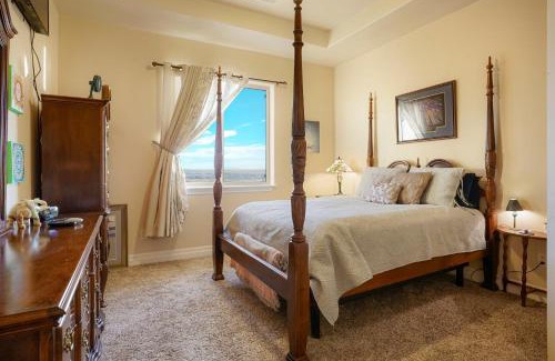 Watkins Bed & Breakfast | Summit Villa BnB