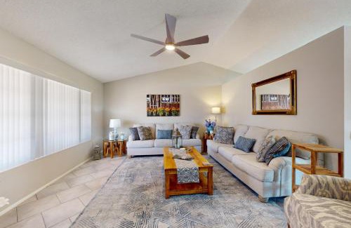 Sun City West House | Sun City Charming Retreat