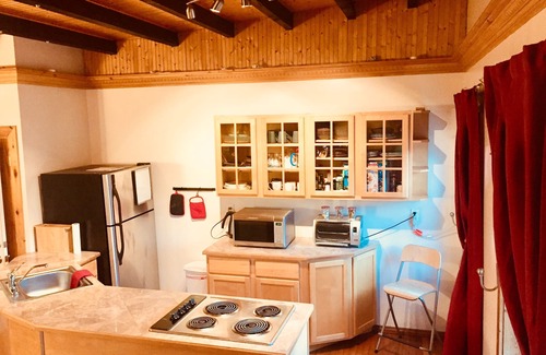 The Waterfront Apartment | Sun-Filled Loft - Downtown Jersey City - JCretreat
