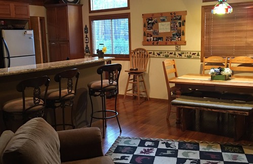 Boulder Bay Cabin | SUN & FUN@Little Lodge/great rates, reviews, big smiles, laughs,family time🤩
