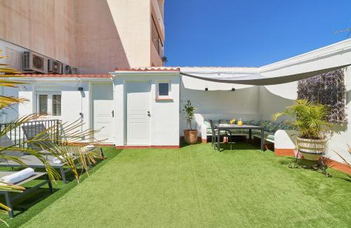 La Trinidad Apartment | Sun-kissed Getaway